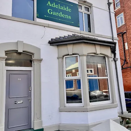 Original One Bedroom Apartment Next To Winter Gardens With Free On-Site Parking, Blackpool Esterno foto