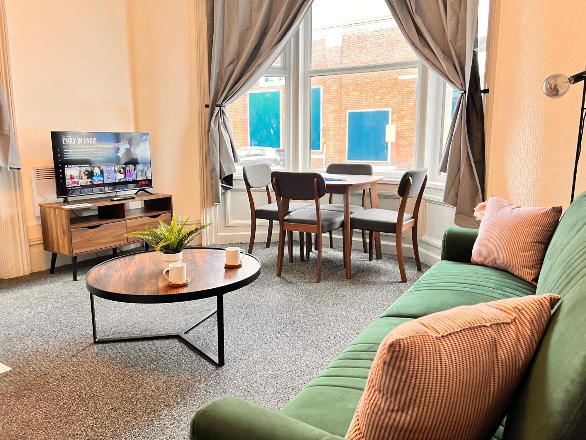Appartamento Original One Bedroom Next To Winter Gardens With Free On-site Parking,